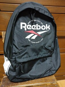 Reebok リュック 未使用