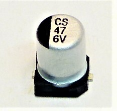 電解コンデンサ 6.3v 47μF (SMD) 105°C 1個（6.3v 47uf）