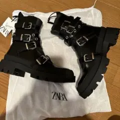 ZARA♡即完売♡雑誌掲載　美ラインブーツ　ブラック　定番　ソックスブーツ