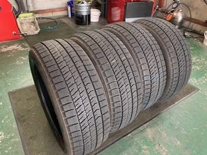 ブリヂストン　VRX2　215/45R18　89Q　４本SET　バリ溝　即納します。ヴォクシー　ノア　SAI　アクセラ　アテンザ　ギャランフォルティス