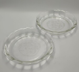 ON6】 PYREX IWAKI GLASS パイ皿　2枚セット　ぶどう柄プレート ガラス皿　パイレックス　イワキグラス