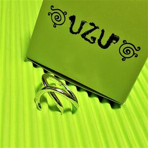 【5】 uzu　 ウズ silver 925 リング （湾曲クロス）　／　シルバー　指輪