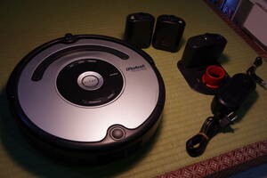 ◆46◆USED◆動作品◆iRobot Roomba 561 アイロボット ルンバ ロボット掃除機