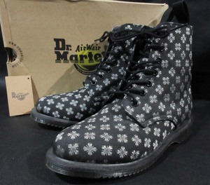 ドクターマーチン キャスリーン Dr.Martens KATHLEEN 7ホール 総柄 ブーツ 16098001