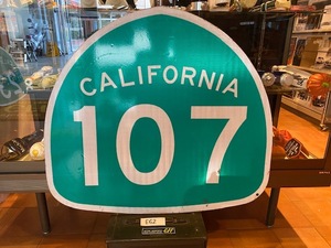 インテリア アメリカ雑貨 STATE ROUTE 107 E62 道路標識 ロードサイン 本物 カリフォルニア california ガレージ ロサンゼルス USA