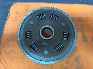 Z1 Z2 KZ/Z900 KZ/Z1000 13081-1367 CLUTCH-ASSY　クラッチハウジング