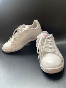 Reebokローカットスニーカー ホワイト23.5used検クラシックライン アドバンコートフリースタイル