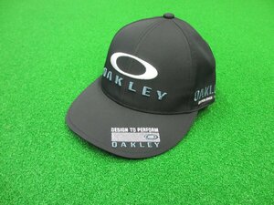 オークリー　ＯＡＫＬＥＹ　ＦＩＸＥＤ　ＣＡＰ　ＦＡ　２４．０　ＦＯＳ９０１８２５　(ＢＬＡＣＫＯＵＴ)