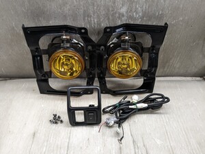 タウンボックス U62W フォグランプ AOKI 0865 イエロー ミニキャブ クリッパー バン トラック U61 U71