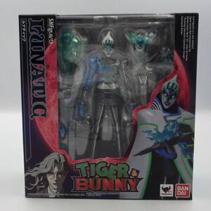 【未開封】SHフィギュアーツ ルナティック　タイガー＆バニー　S.H.Figuarts LUNATIC TIGER&BUNNY BANDAI 2012