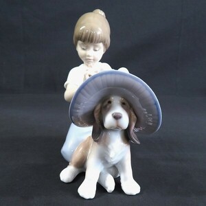 #anv リヤドロ LLADRO 陶芸・フィギュリン おめかししようね 6862 少女 犬 置物 陶器 美品 【同梱不可】[864854]