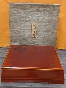 伝統工芸　飛騨春慶　希少仕切り重　24.3×24.3cm　天然木