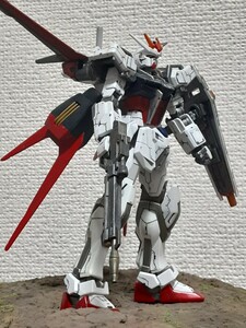 HG ガンダム　1/144スケール　エールストライクガンダム　 完成品　塗装済み　ジオラマ完成品　ジオラマベース　ガンプラ バンダイ