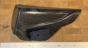 CMT製　ハスクバーナ　TE.TC. Husqvarna ・燃料タンクカーボンカバーパネル　Carbon Panel