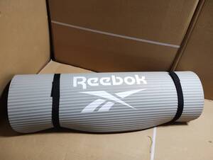 【見本展示品　キズあり】リーボック　Reebok トレーニングマット 15mm(グレー) RAMT-11018GR