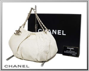 ☆美品CHANEL/シャネル パイソン チェーンハンドバッグ アイボリー送料税込み！