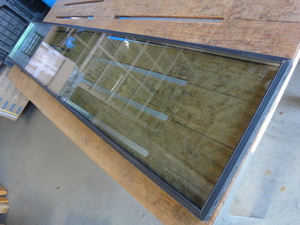 T-233 引取り限定 リクシル トステム 複層ガラス ペアガラス 約 337ｘ1774ｘ25㎜ 明り取り 窓 サッシ関連 DIY リフォーム