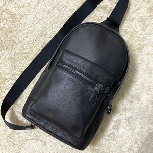 1円〜 極美品 コーチ coach メンズ ボディバッグ ショルダーバッグ メッセンジャー レザー 本革 ブラック 斜め掛け チャーム ロゴ型押し