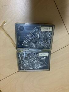 新品・未使用　長期保管品　蓄音機針　レコード針　鉄針？　在庫１箱　針の長さ約1.7センチ　メーカー不明