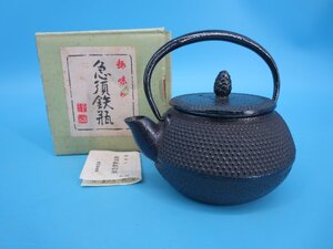 急須鉄瓶　南部菊泉堂　煎茶道具　桜皮　茶こし直径約6㎝　重さ約630g　レトロ　現状品　（中　BCH77