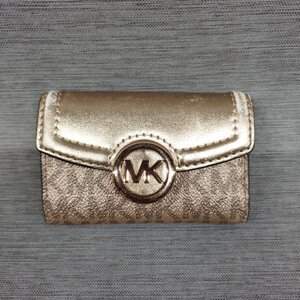 G764 MICHAEL KORS マイケルコース キーケース シャンパン ゴールド ピンク モノグラム バイカラー コンビ ロゴ 小物 カギ