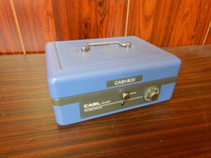 CASH BOX レジ　金庫　CARL CB-8200 SECURITY 安全　セキュリティー　19.5X15H8CM 鍵なし