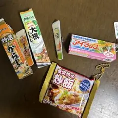 匿名配送⭐︎食品　ガチャ