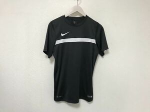 美品本物ナイキNIKEスポーツウェアロゴ刺繍半袖TシャツメンズアメカジサーフミリタリースーツM黒ブラックジムランニング