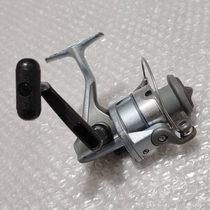 SHIMANO シマノ HOLIDAY SPIN ホリデイスピン 2000 スピニングリール