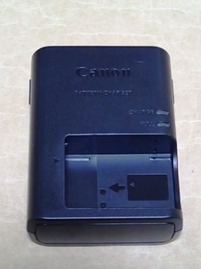 [ Canon LP-E12 用 バッテリーチャージャー LC-E12 ]