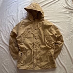 80s 90s マウンテンパーカー　eddie baure 　ビンテージ　黒タグ　エディーバウアー　GORE-TEX