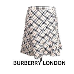  ★ BURBERRY LONDON バーバリー ロンドン ノバチェック 柄 フレア スカート サイズ 160 レディース S～M 相当 美品 ★　