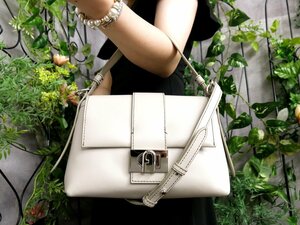 ●超美品●FURLA フルラ●シャーロット●ロゴ金具●カーフ レザー 本革●2way ハンド バッグ●ライトグレー●SV金具●斜め掛け●Js47683