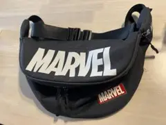 MARVEL ボディバッグ 黒