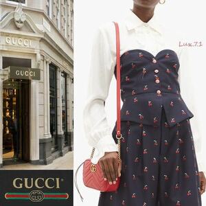 GUCCI☆グッチ☆2019SSコレクションモデル!! チェリーエンブロイダリーオフショルダービスチェ！未使用タグ付き!!激レアモデル!!