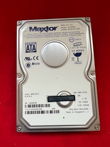  Maxtor MaXLine III 7L300S0 300GB 7200RPM 16MB Cache SAT（A053）