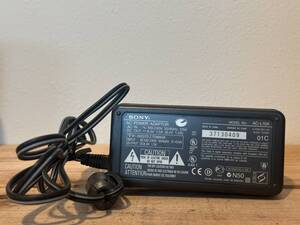 SONY AC POWER ADAPTOR AC-L10A (V1 2203)