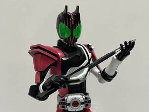 ■■■全塗装完成品【フィギュアライズスタンダード　仮面ライダーディケイド】Figure-rise Standard　プラモデル■■■