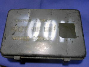 米軍放出品 ファーストエイドキットケース (約21x114x8cm) OD色 中古ワケアリ 240410-I