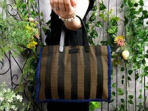 ●超美品●FENDI フェンディ●ペカン●ナイロンキャンバス カーフ レザー 本革●トート バッグ●ネイビー ブラウン 黒●B5 かばん●Js48300