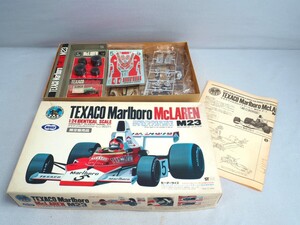 n1T241227 未組立 マルイ 限定販売品 1/24スケール テキサコマルボロマクラーレン M23 F-1 モーターライズ プラモデル 現状品