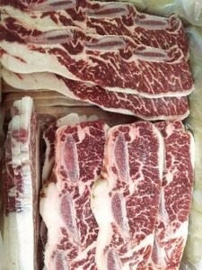 ■ショートリブ　骨付きカルビ 8mmスライス！　【ワンランク上！】２kg☆☆