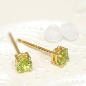 【バラ売り/1個】 ピアス 18金 イエローゴールド 天然石 ペリドットのスタッドピアス 直径4.0mm｜パワーストーン レディース メンズ