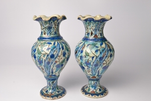 【 イズニク陶器　花図花瓶　一対　17～18世紀頃　iznik pottery 17c】