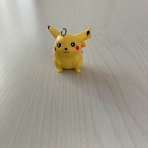 ピカチュウ フィギュア　キーホルダー　ポケットモンスター ポケモン