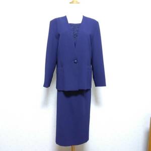 439 良品 NEU FRAU スーツ ブレザー スカート ブルー系 サイズ13 Vネック ポリエステル100% 日本製 ベーシック 入学式 お祝い レディース