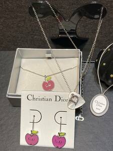 送料0・◆ Christian Dior ネックレス ピアス ブレスレット３点 ピンク 林檎 ＆ 貝殻風 ハート おまとめ セット　used. ◆・