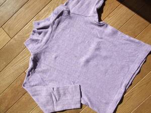 ユニクロ*UNIQLO*可愛いタートルネックカットソー*90cm*美品*ラベンダー