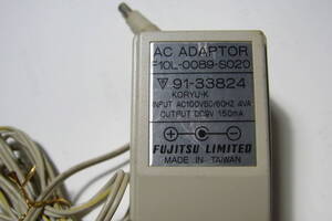 ACアダプター　9V　150mA FUJITSU