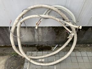 【中古】 エアコン配管セット 2分3分 5ｍ ( 2階から1階までの長さ有り フレア加工済み銅管 ドレンホース XVVF2.0電源ケーブル )